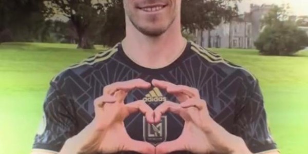 电竞世界杯-年薪不到160万美元，贝尔去美国踢球真不为钱？