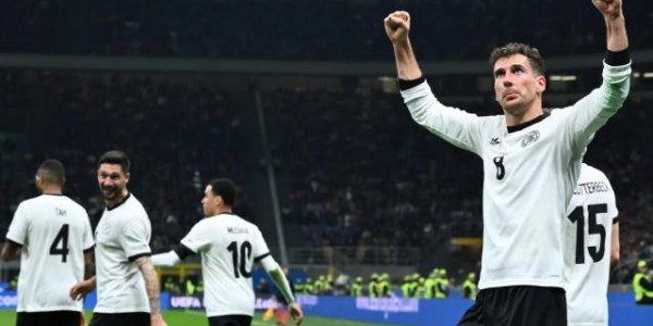 ewc电竞世界杯-重召磁卡，释放磁卡，盛赞磁卡！纳格尔斯曼救人救己