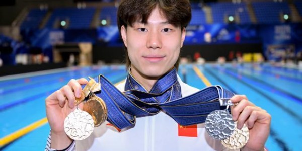 ewc-2023中国游泳总结①：“蛙王蝶后”全年强势 各获23金